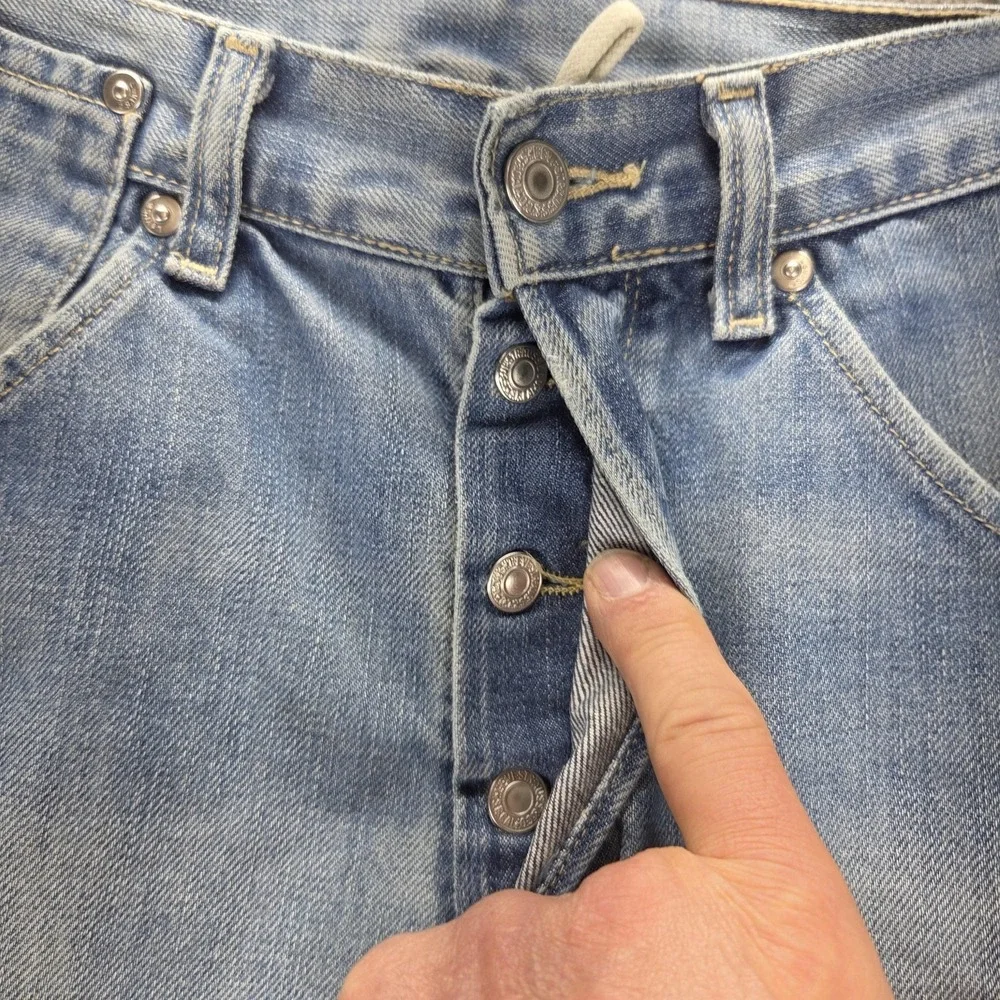 VTG Levis Engineered Jeans Mens Blue Twisted Button Fly Light Wash Fits 30x33